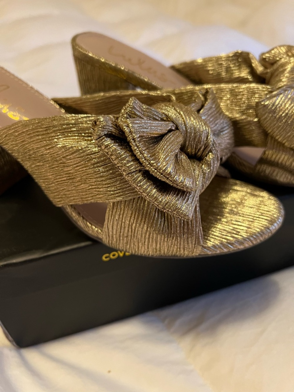 Lulus Dorothea Gold Bow Block Heel Mules/Sandals - Picture 7 of 8